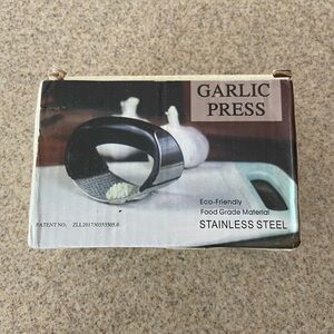 Garlic press